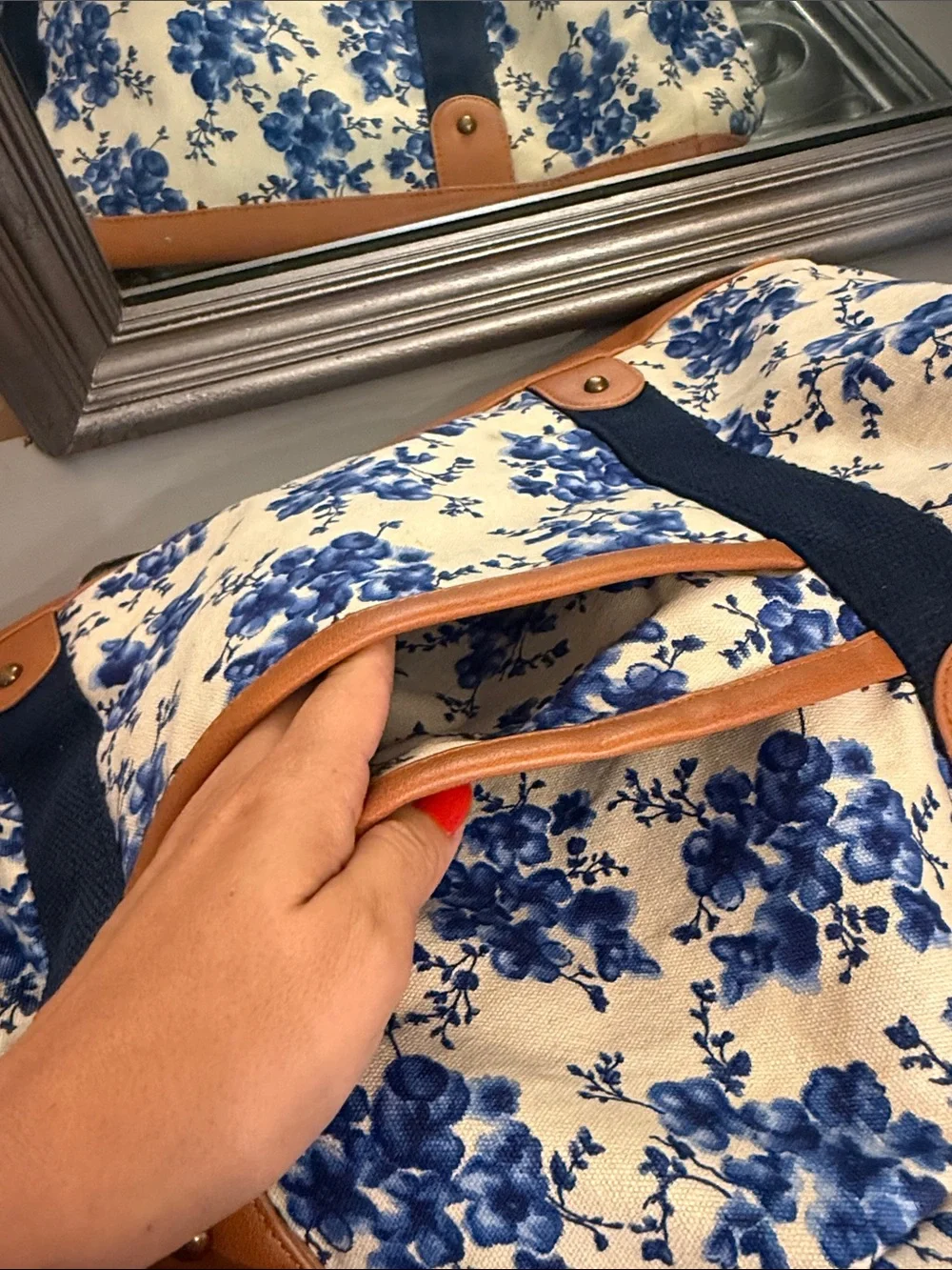 Mossimo Supply Co Blue Toile Floral Canvas Duffel Bag Tote with Tan Trim - Picture 6 of 7